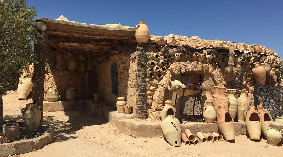 Guellala - Village des Potiers